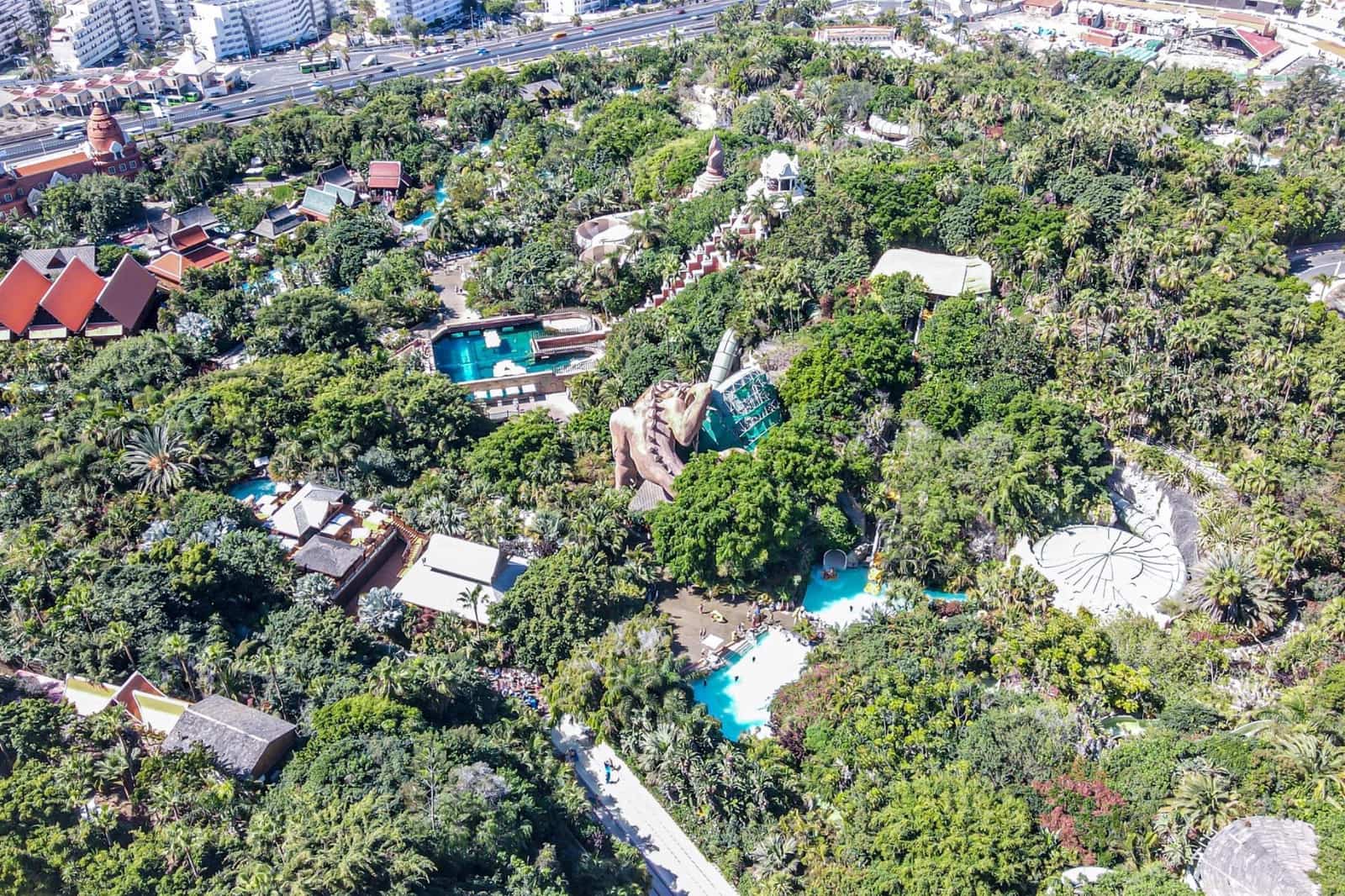 4 soveværelse Villa til salg i Adeje med swimmingpool garage - € 2.500.000 (Ref: 8778672)