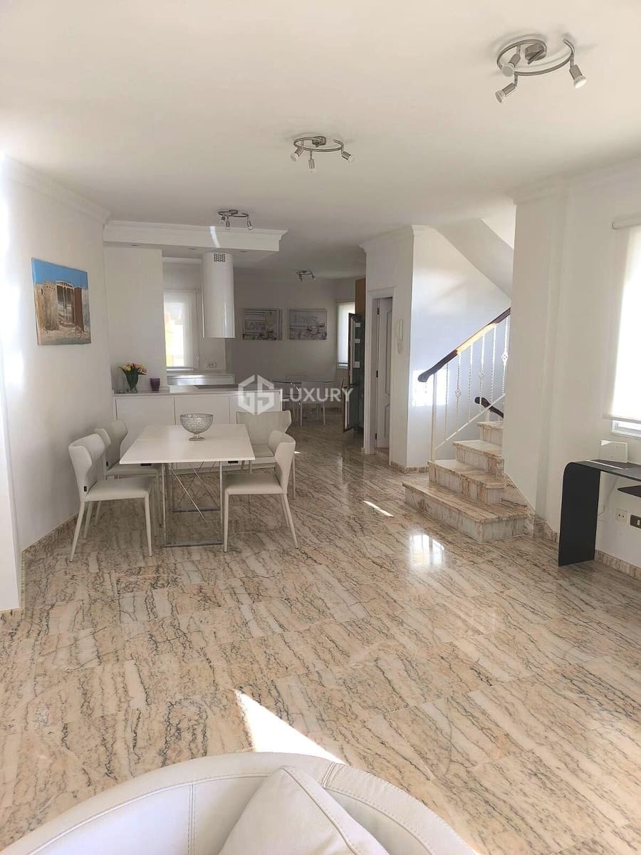 4 soveværelse Villa til salg i La Caleta Adeje med garage - € 1.650.000 (Ref: 8905365)