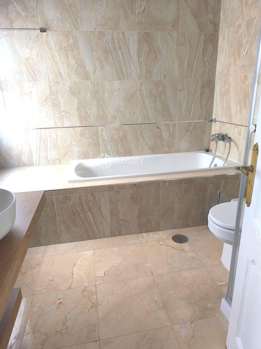 4 soveværelse Villa til salg i La Caleta Adeje med garage - € 1.650.000 (Ref: 8905365)