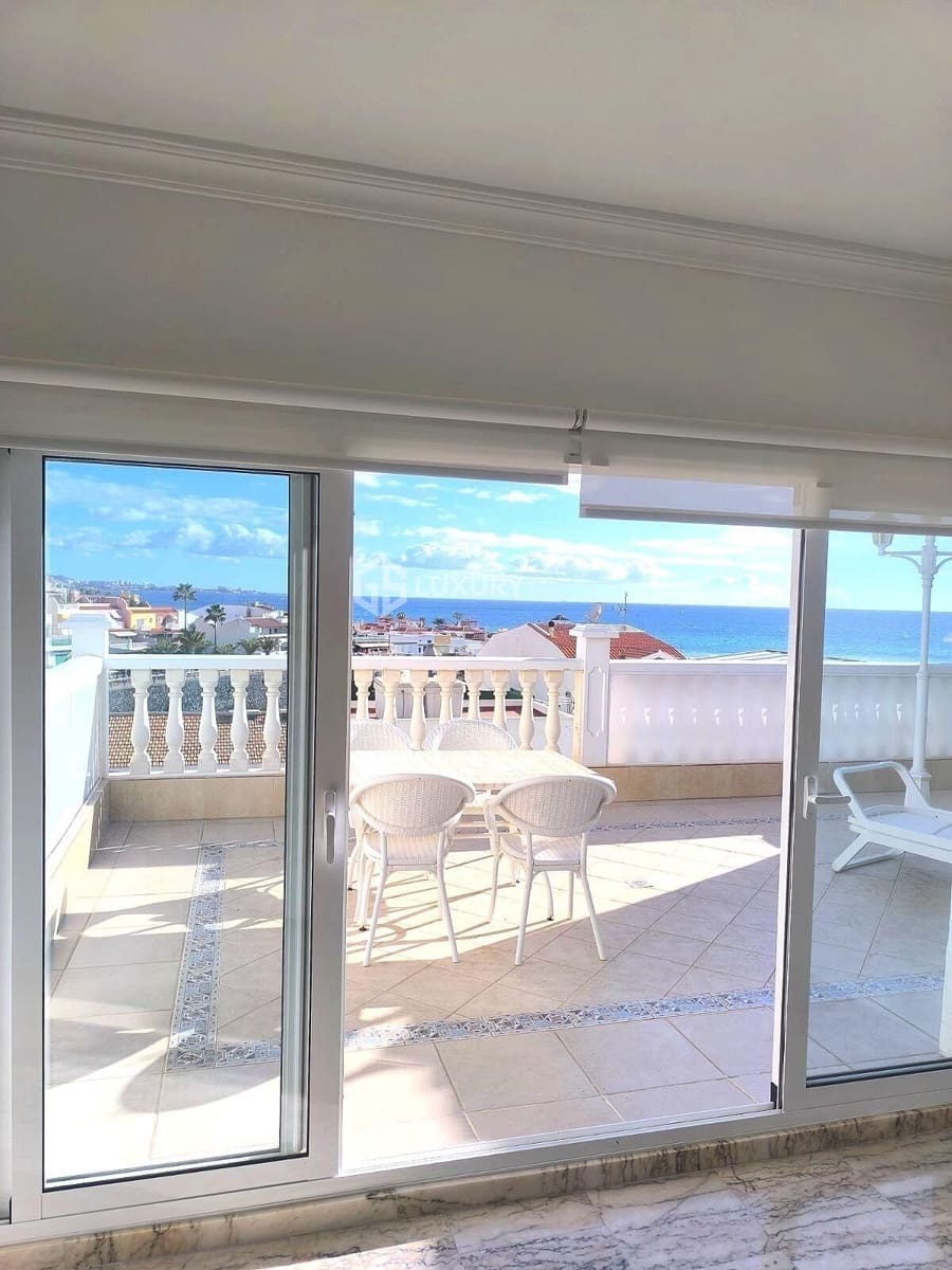 4 soveværelse Villa til salg i La Caleta Adeje med garage - € 1.650.000 (Ref: 8905365)