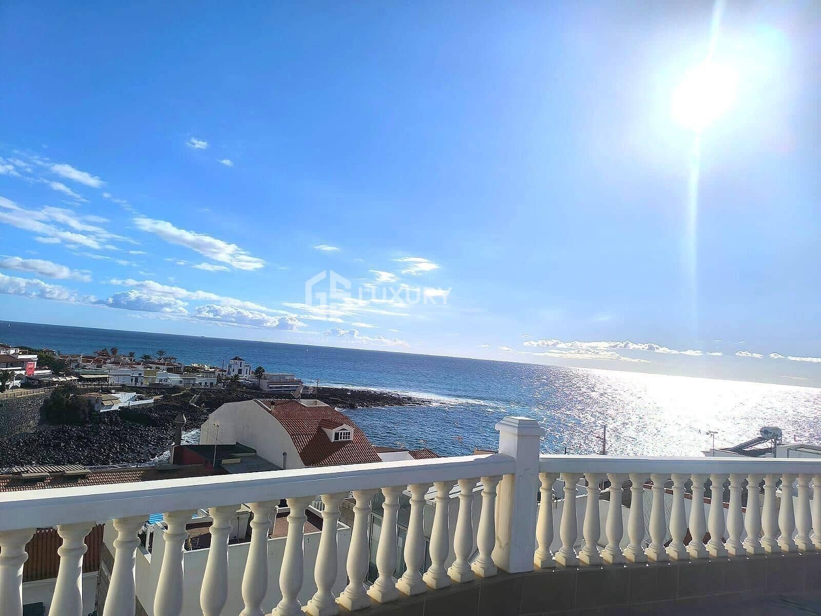 4 soveværelse Villa til salg i La Caleta Adeje med garage - € 1.650.000 (Ref: 8905365)