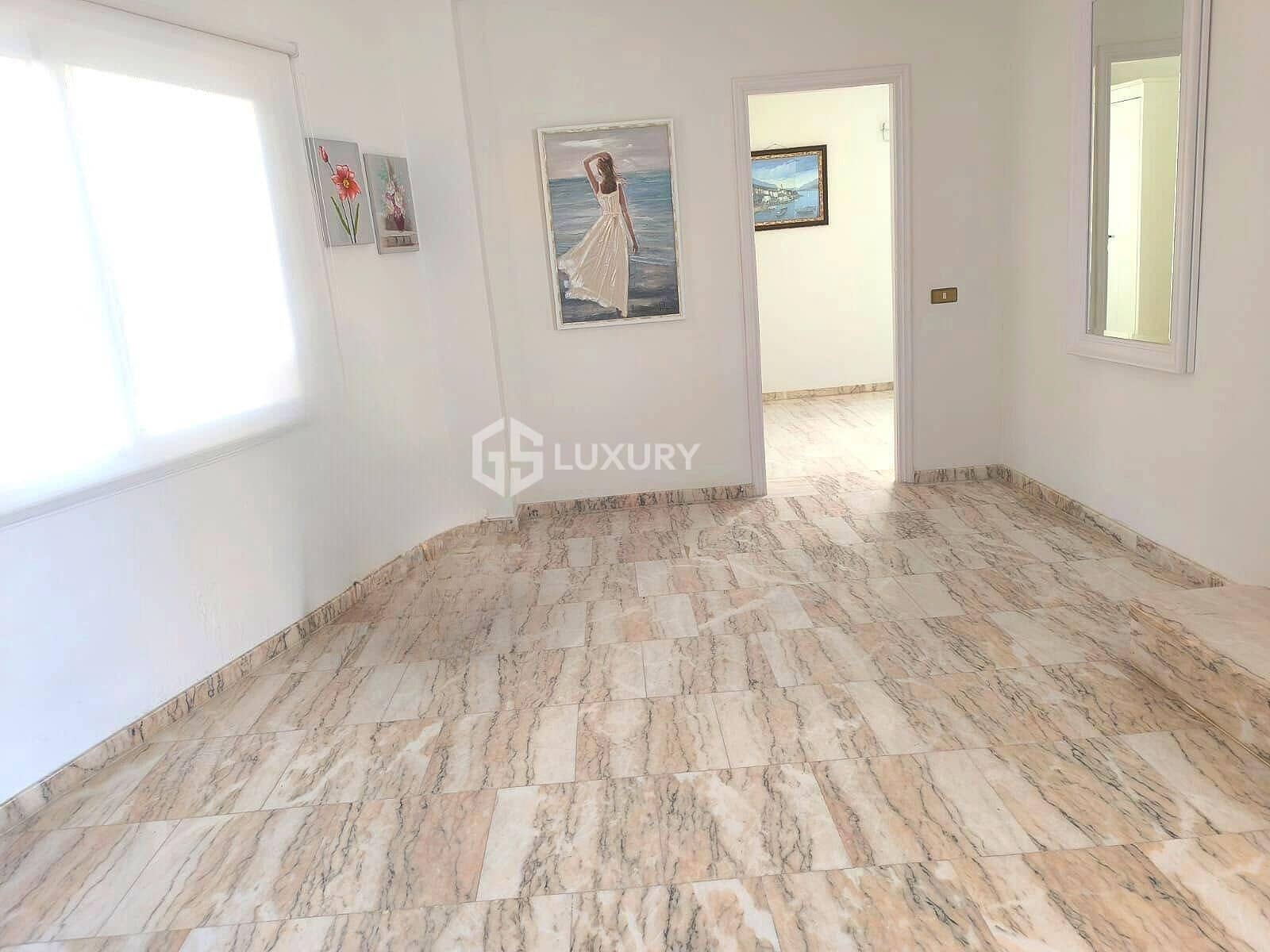 4 soveværelse Villa til salg i La Caleta Adeje med garage - € 1.650.000 (Ref: 8905365)