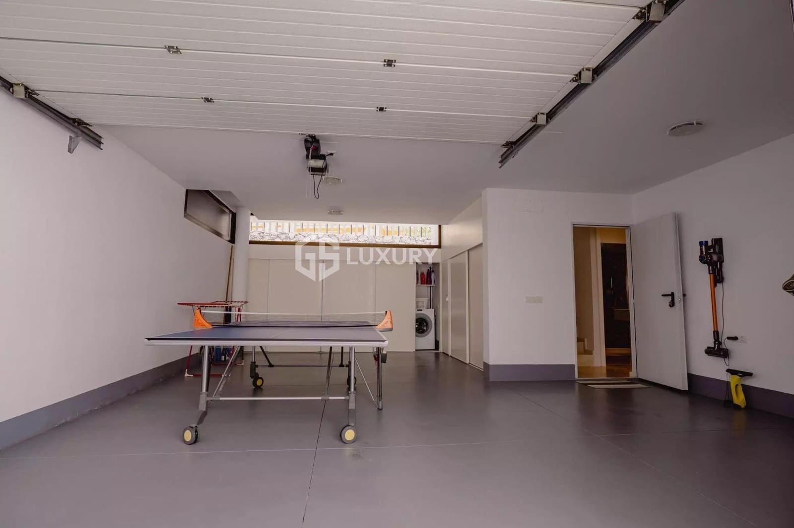 4 soveværelse Villa til salg i Playa San Juan med swimmingpool garage - € 3.500.000 (Ref: 8911295)