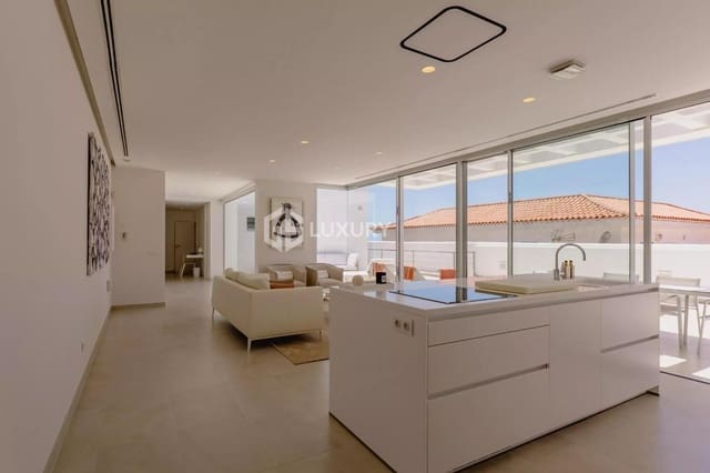 4 soveværelse Villa til salg i Playa San Juan, Guía de Isora med swimmingpool garage - € 3.500.000 (Ref: 8911295)