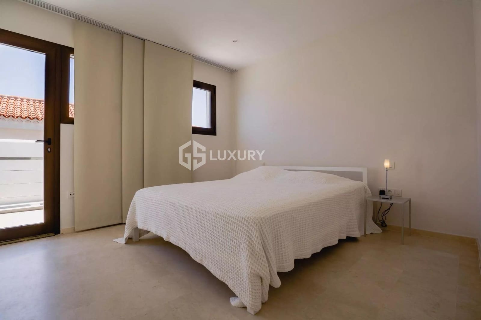 4 soveværelse Villa til salg i Playa San Juan med swimmingpool garage - € 3.500.000 (Ref: 8911295)