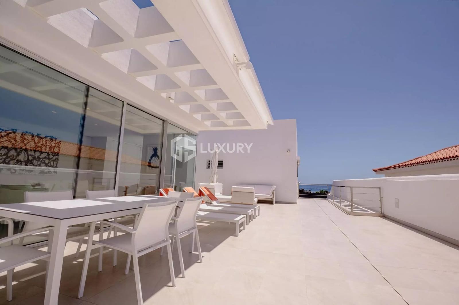 4 soveværelse Villa til salg i Playa San Juan med swimmingpool garage - € 3.500.000 (Ref: 8911295)