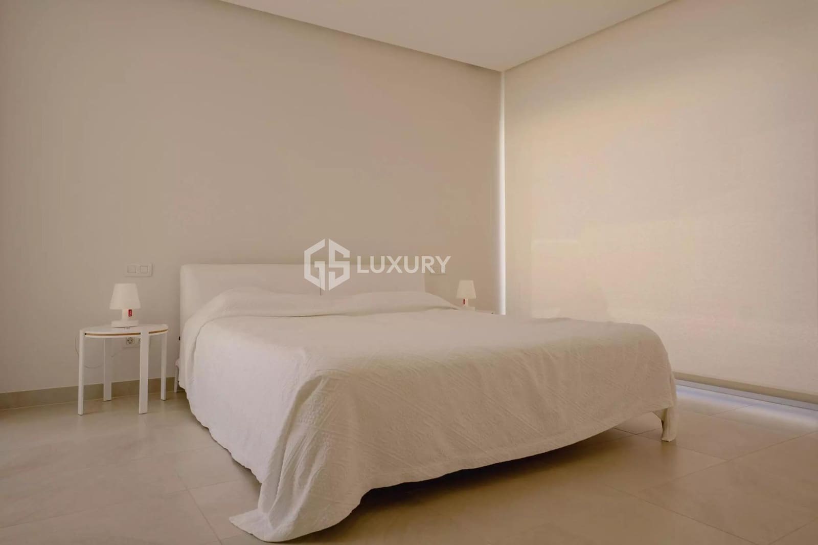 4 soveværelse Villa til salg i Playa San Juan med swimmingpool garage - € 3.500.000 (Ref: 8911295)