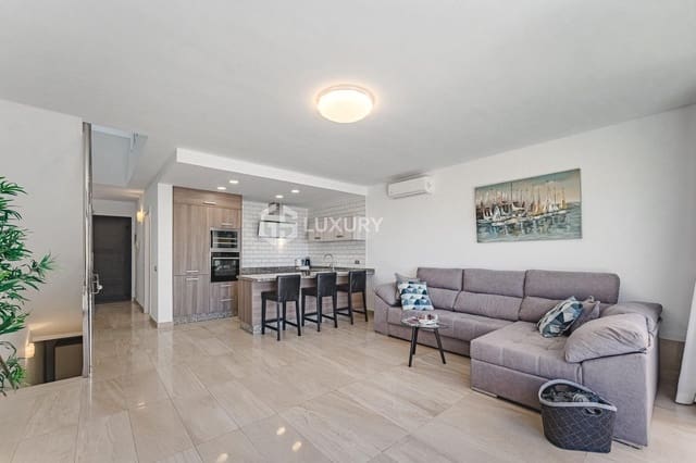 3 sypialnia Willa na sprzedaż w La Caleta Adeje, Adeje z basenem garażem - 1 200 000 € (Ref: 8913210)