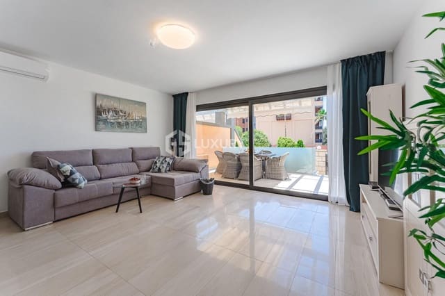 3 sypialnia Willa na sprzedaż w La Caleta Adeje, Adeje z basenem garażem - 1 200 000 € (Ref: 8913210)