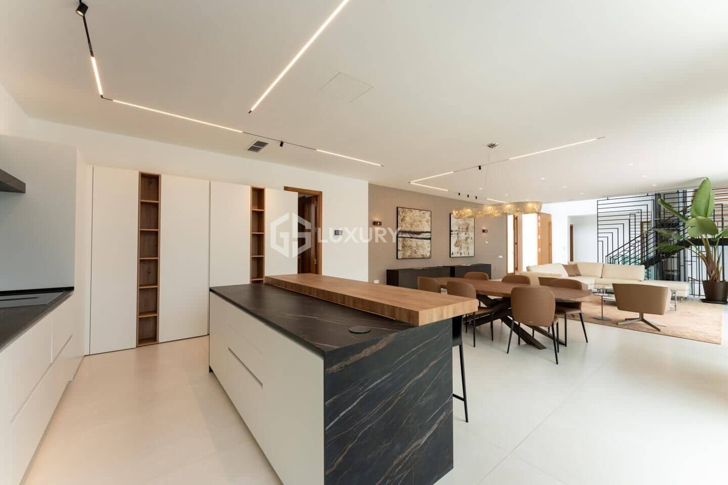 5 sypialnia Willa na sprzedaż w La Caleta Adeje z basenem garażem - 6 150 000 € (Ref: 8926290)