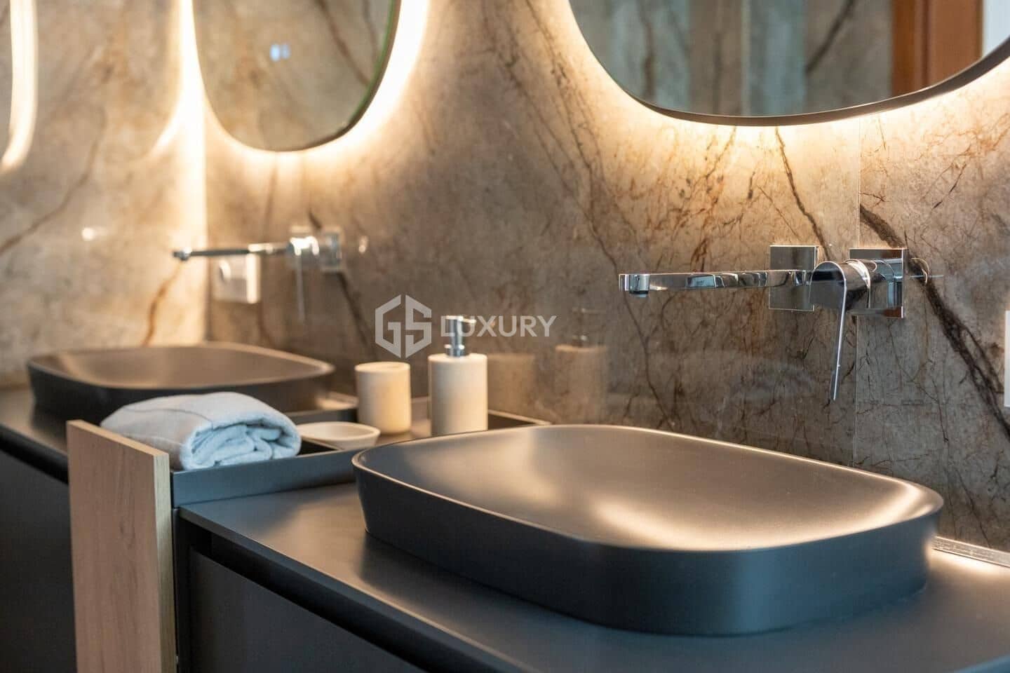 5 sypialnia Willa na sprzedaż w La Caleta Adeje z basenem garażem - 6 150 000 € (Ref: 8926290)