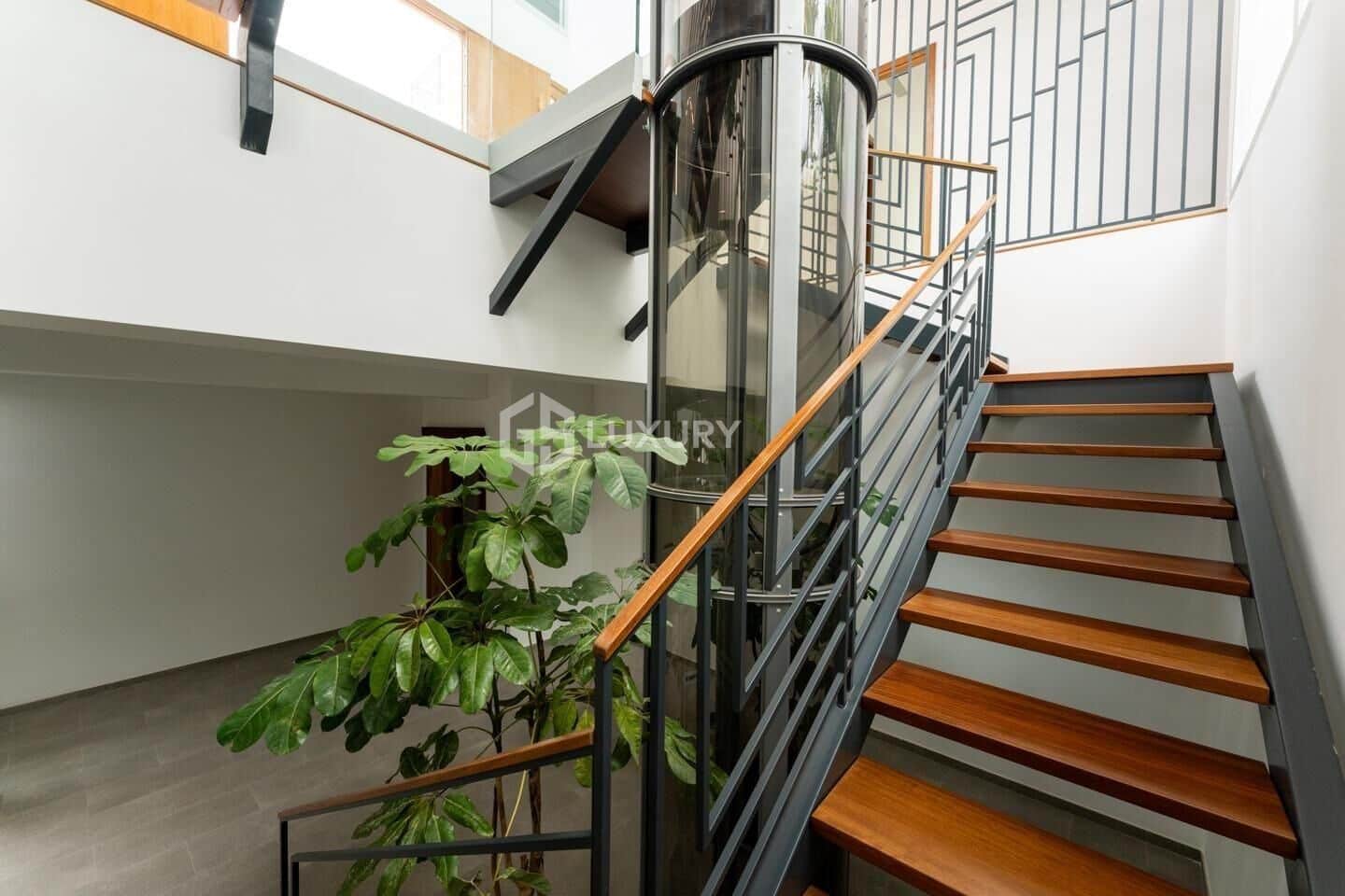 5 sypialnia Willa na sprzedaż w La Caleta Adeje z basenem garażem - 6 150 000 € (Ref: 8926290)