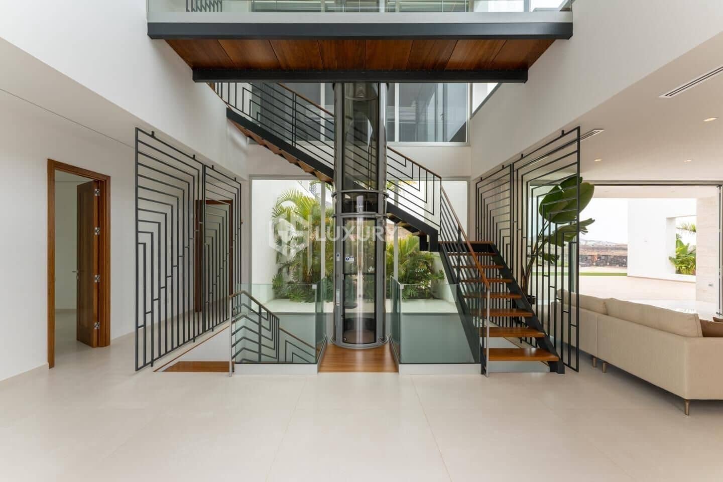 5 sypialnia Willa na sprzedaż w La Caleta Adeje z basenem garażem - 6 150 000 € (Ref: 8926290)