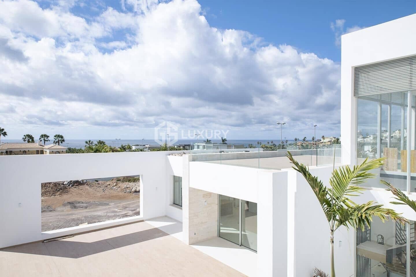 5 sypialnia Willa na sprzedaż w La Caleta Adeje z basenem garażem - 6 150 000 € (Ref: 8926290)