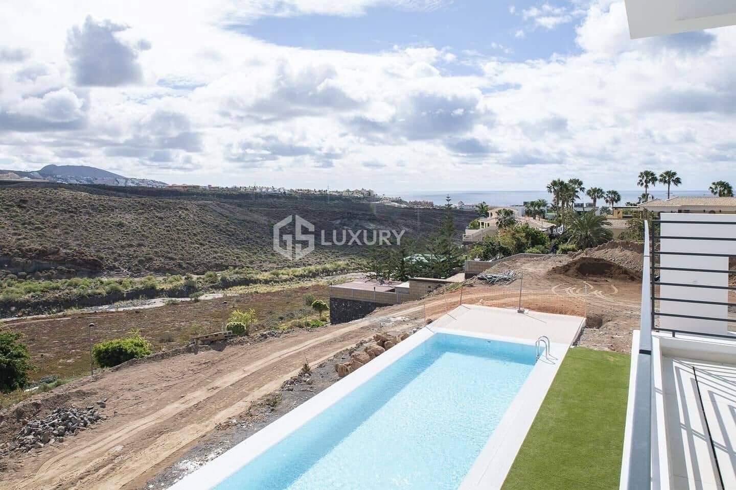 5 sypialnia Willa na sprzedaż w La Caleta Adeje z basenem garażem - 6 150 000 € (Ref: 8926290)