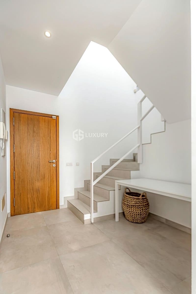 3 soveværelse Villa til salg i La Caleta Adeje med swimmingpool garage - € 1.395.000 (Ref: 8943972)