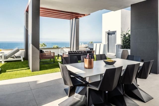 12 Zimmer Villa zu verkaufen in Costa Adeje, Adeje mit Pool Garage - 6.000.000 € (Ref: 9007517)