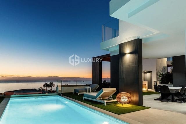 12 Zimmer Villa zu verkaufen in Costa Adeje, Adeje mit Pool Garage - 6.000.000 € (Ref: 9007517)