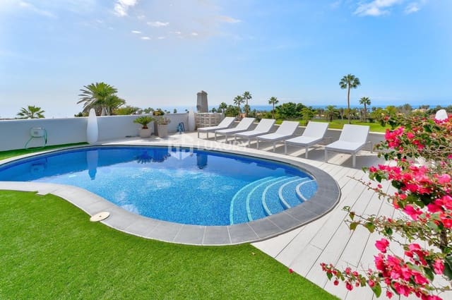 3 soveværelse Villa til salg i La Caleta Adeje, Adeje med swimmingpool garage - € 1.650.000 (Ref: 9064654)