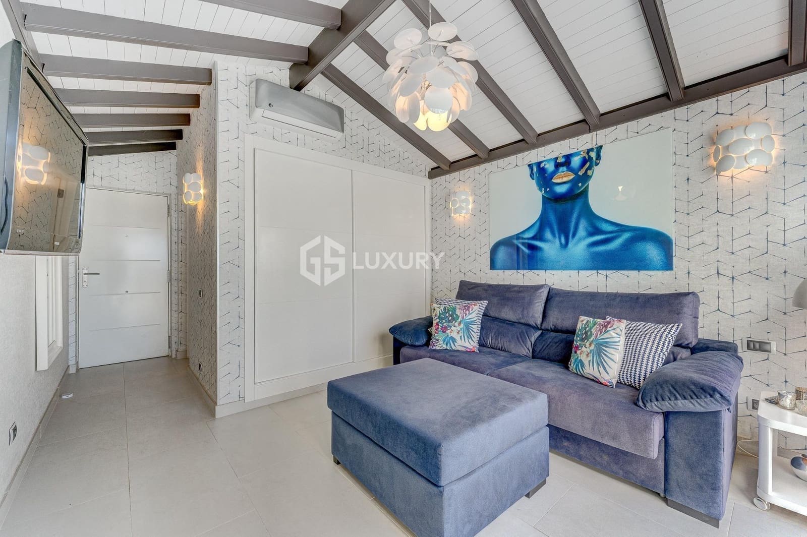 3 soverom Villa til salgs i La Caleta Adeje med svømmebasseng garasje - € 1 650 000 (Ref: 9064654)