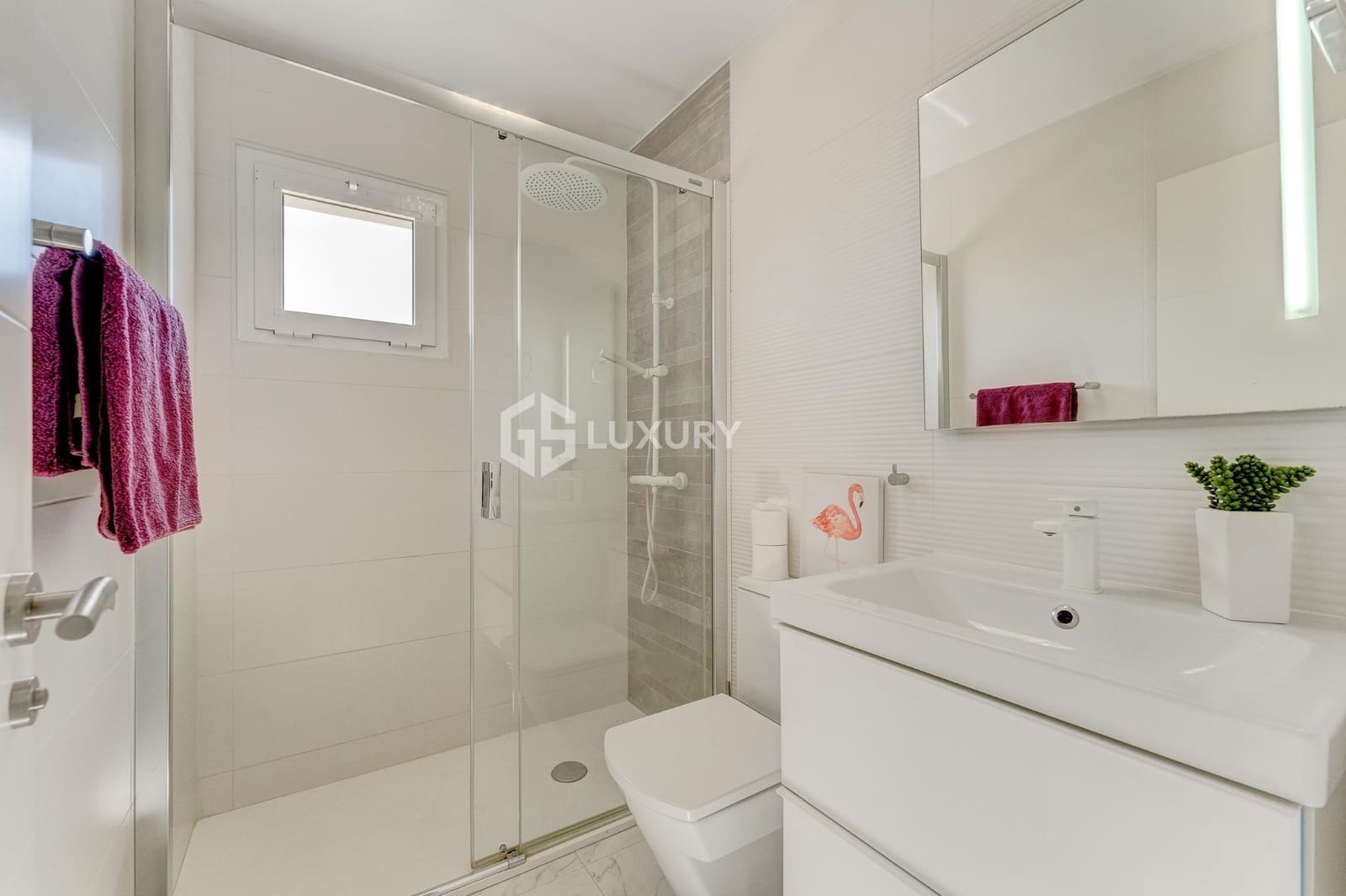 3 soverom Villa til salgs i La Caleta Adeje med svømmebasseng garasje - € 1 650 000 (Ref: 9064654)