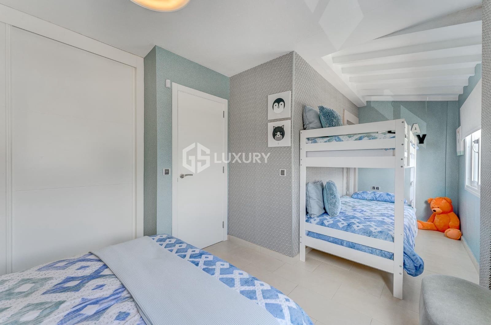 3 soverom Villa til salgs i La Caleta Adeje med svømmebasseng garasje - € 1 650 000 (Ref: 9064654)