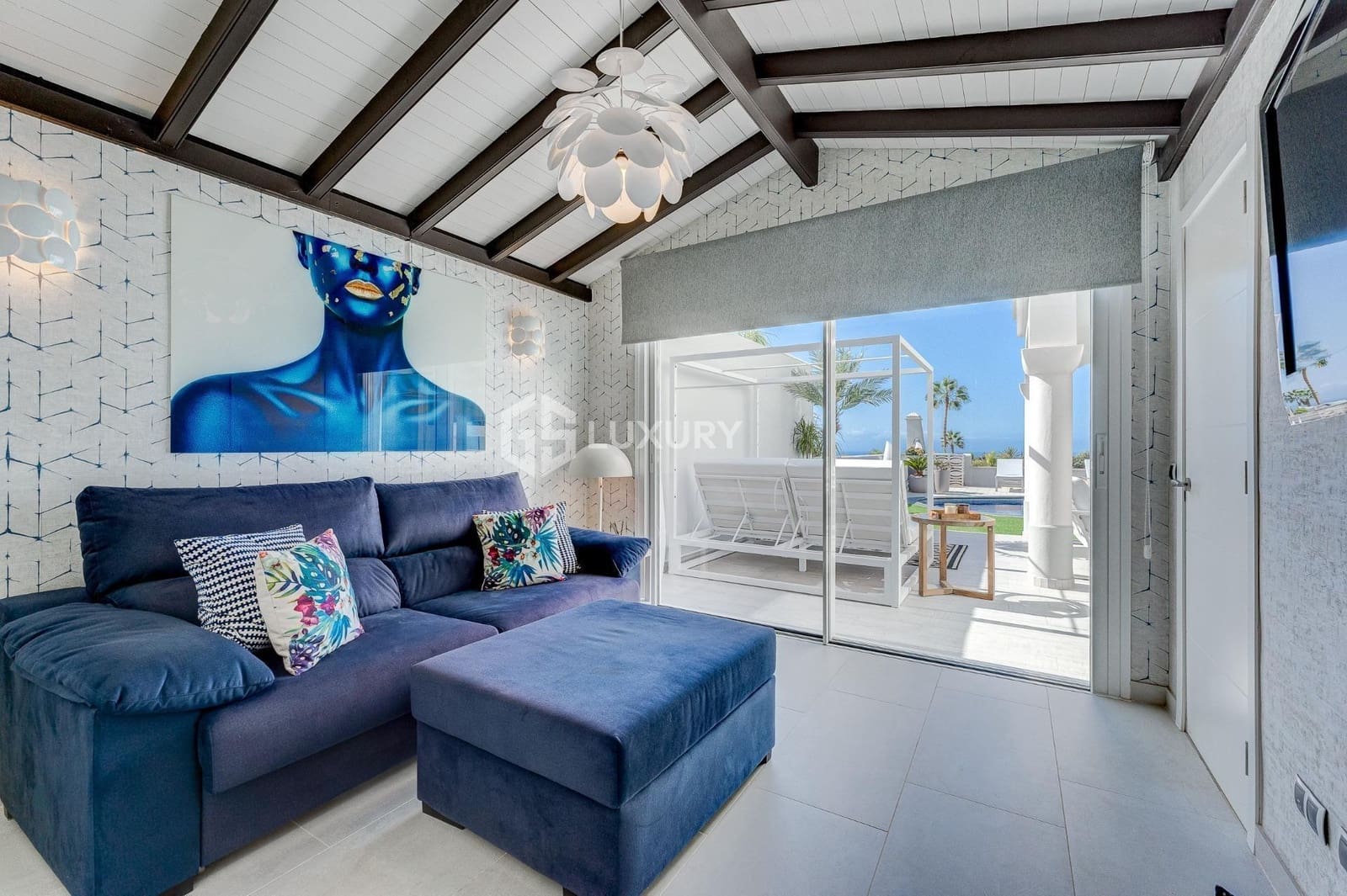 3 soverom Villa til salgs i La Caleta Adeje med svømmebasseng garasje - € 1 650 000 (Ref: 9064654)