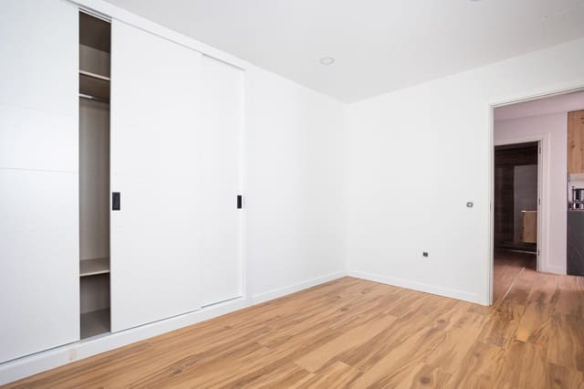 4 chambre Appartement à vendre à Puerto Santiago, Santiago del Teide avec piscine garage - 1 150 000 € (Ref: 9064666)