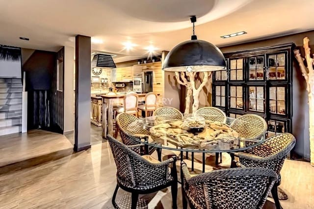 3 soveværelse Villa til salg i Fañabe, Adeje med swimmingpool garage - € 940.000 (Ref: 9095465)