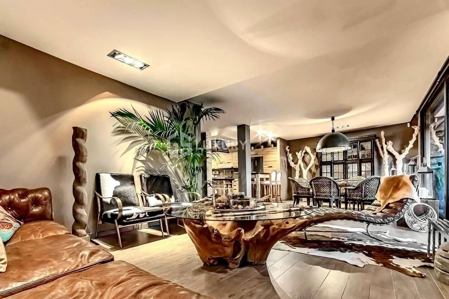 3 soveværelse Villa til salg i Fanabe med swimmingpool garage - € 940.000 (Ref: 9095465)