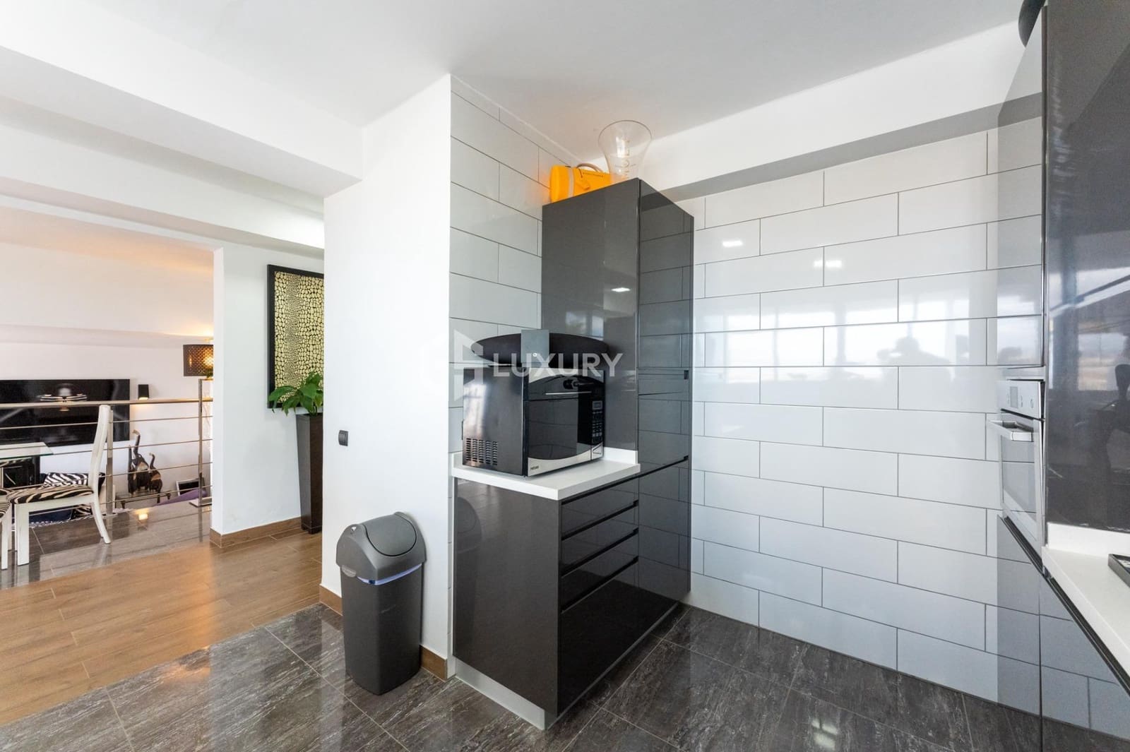 7 soveværelse Villa til salg i Costa Adeje med swimmingpool garage - € 1.995.000 (Ref: 9096168)