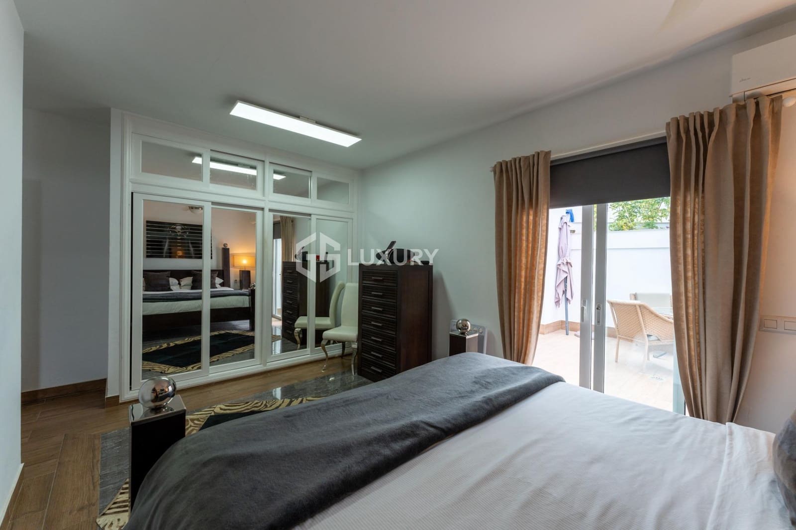 7 soveværelse Villa til salg i Costa Adeje med swimmingpool garage - € 1.995.000 (Ref: 9096168)