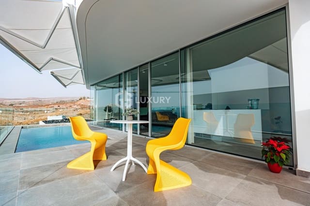 4 soveværelse Villa til salg i Marazul, Adeje med swimmingpool garage - € 1.490.000 (Ref: 9107177)
