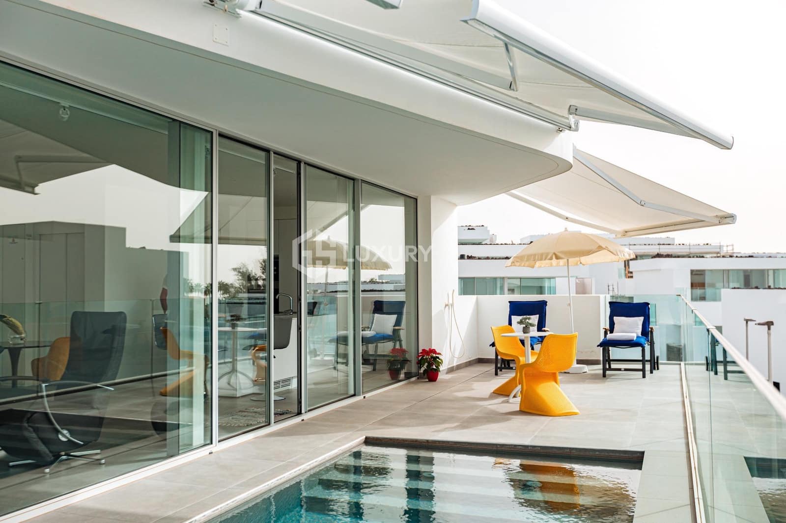 4 bedroom Villa for sale in Marazul with pool garage - € 1,490,000 (Ref: 9107177)