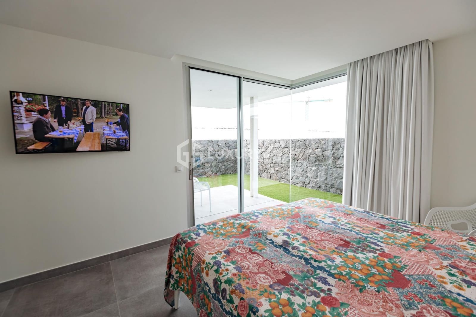 4 bedroom Villa for sale in Marazul with pool garage - € 1,490,000 (Ref: 9107177)