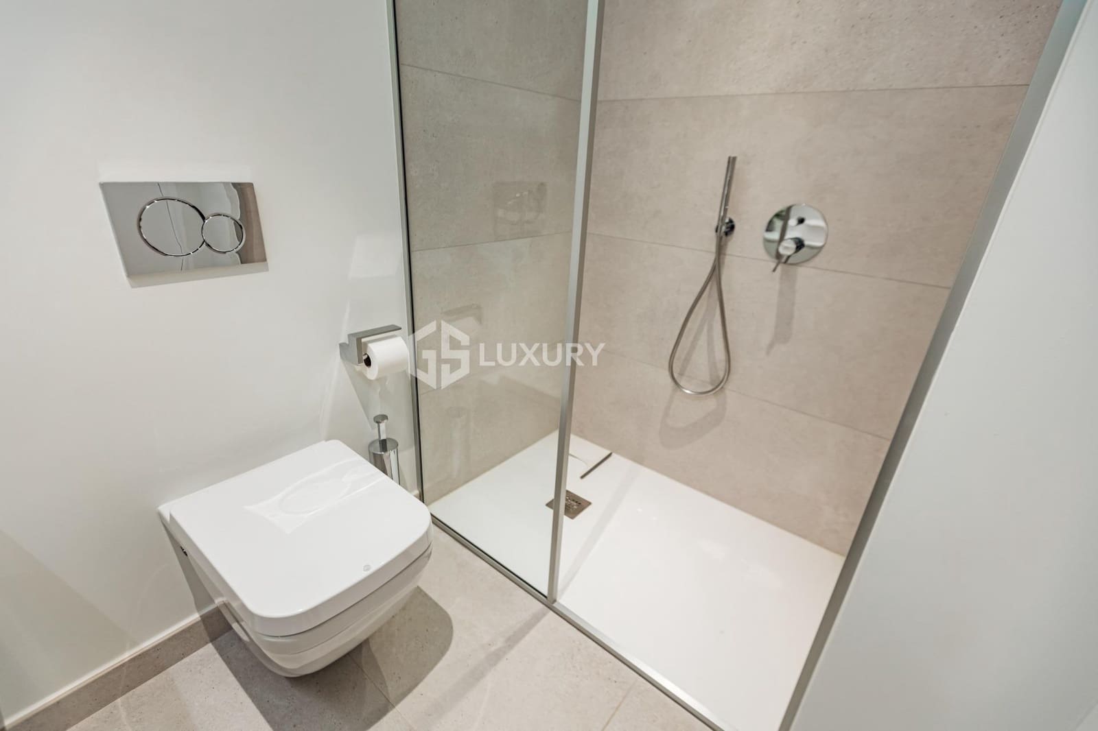 4 bedroom Villa for sale in Marazul with pool garage - € 1,490,000 (Ref: 9107177)