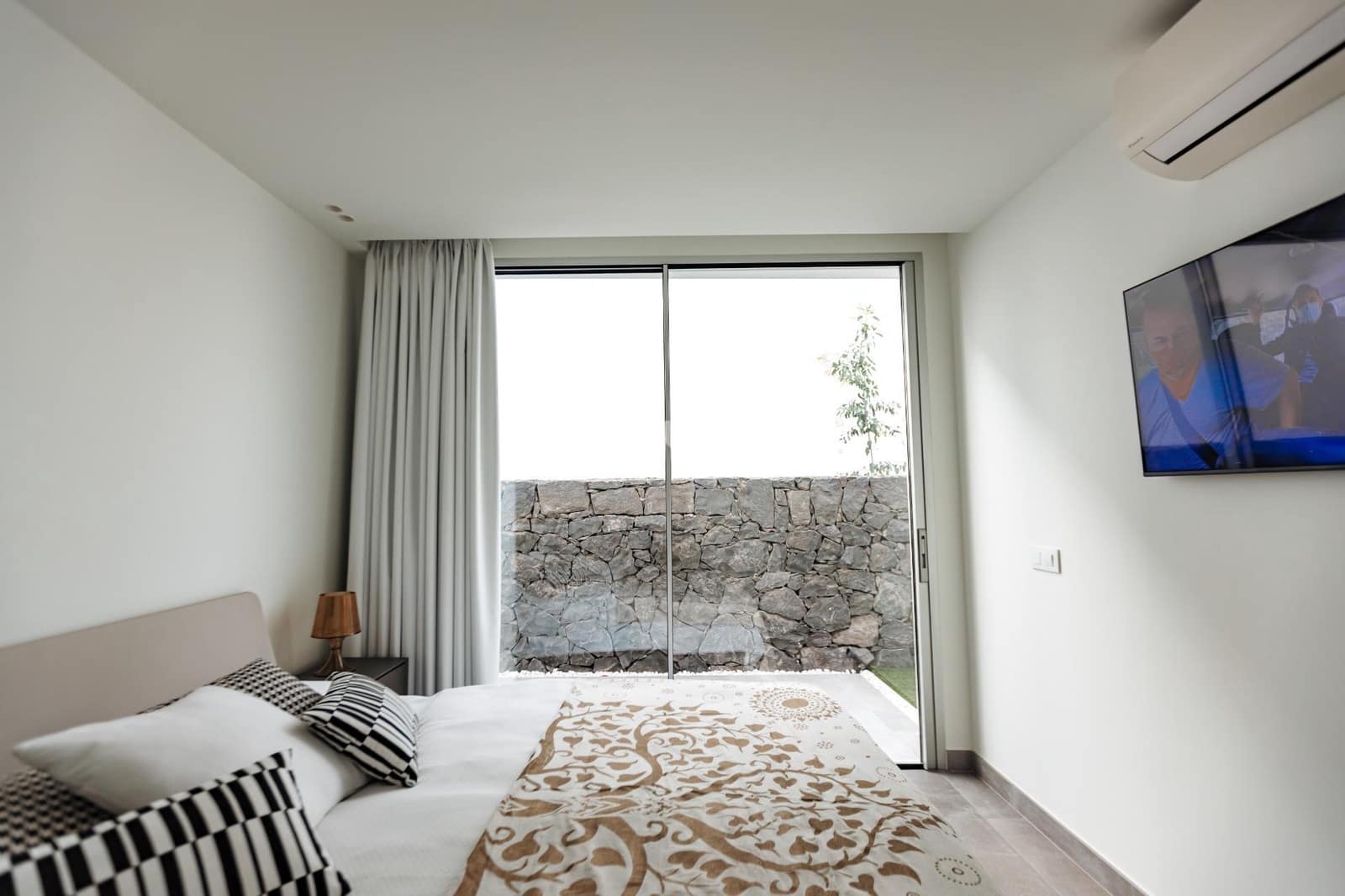 4 bedroom Villa for sale in Marazul with pool garage - € 1,490,000 (Ref: 9107177)