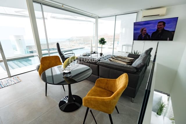 4 soveværelse Villa til salg i Marazul, Adeje med swimmingpool garage - € 1.490.000 (Ref: 9107177)