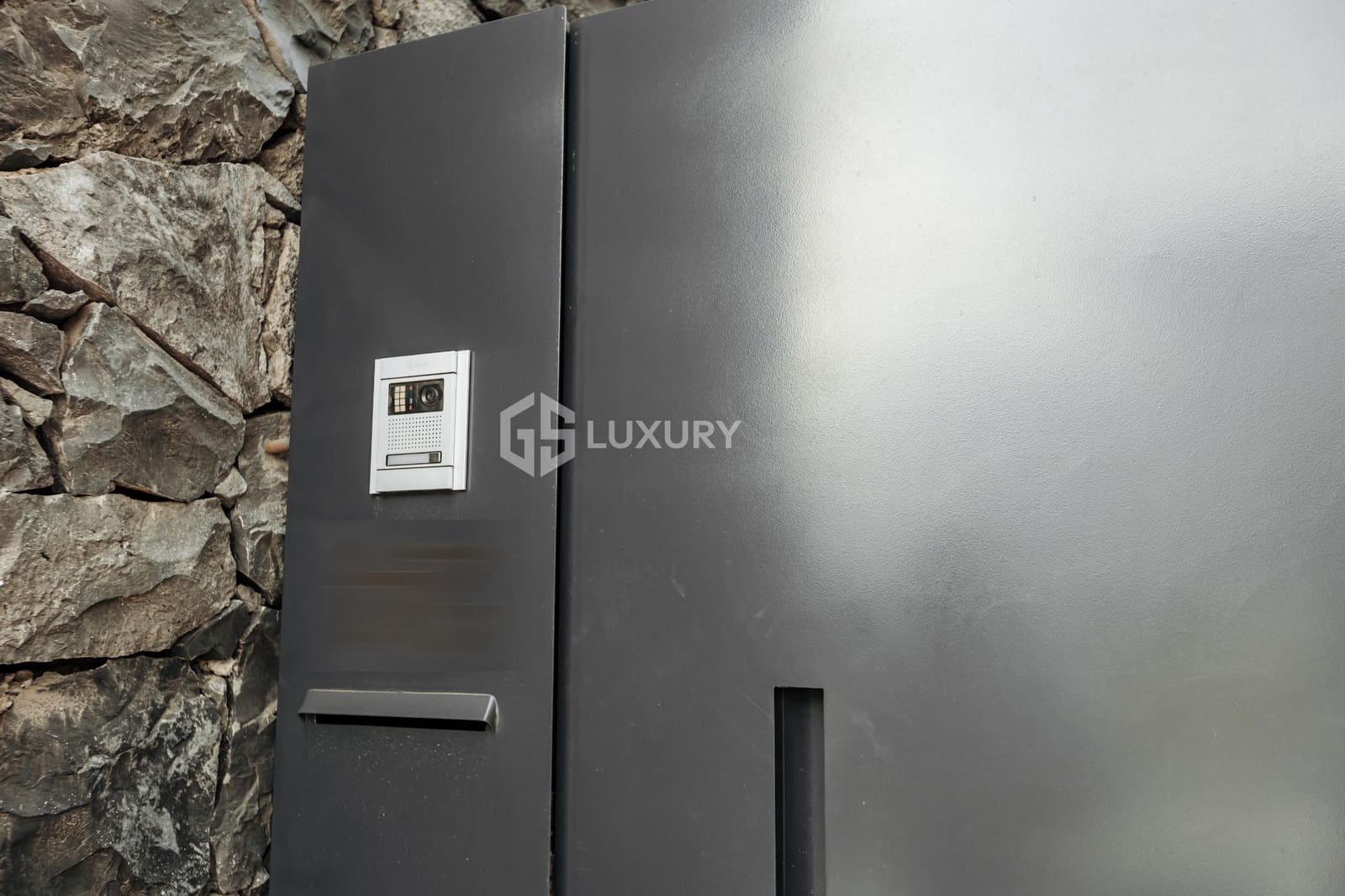 4 bedroom Villa for sale in Marazul with pool garage - € 1,490,000 (Ref: 9107177)