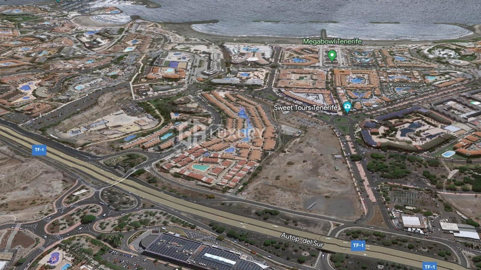 Byggegrund til salg i Playa del Duque - € 8.000.000 (Ref: 9128543)