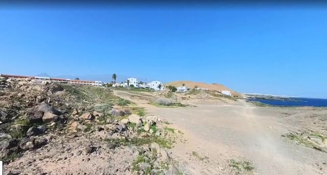 Grond te koop in Costa del Silencio, Arona - € 7.000.000 (Ref: 9128544)