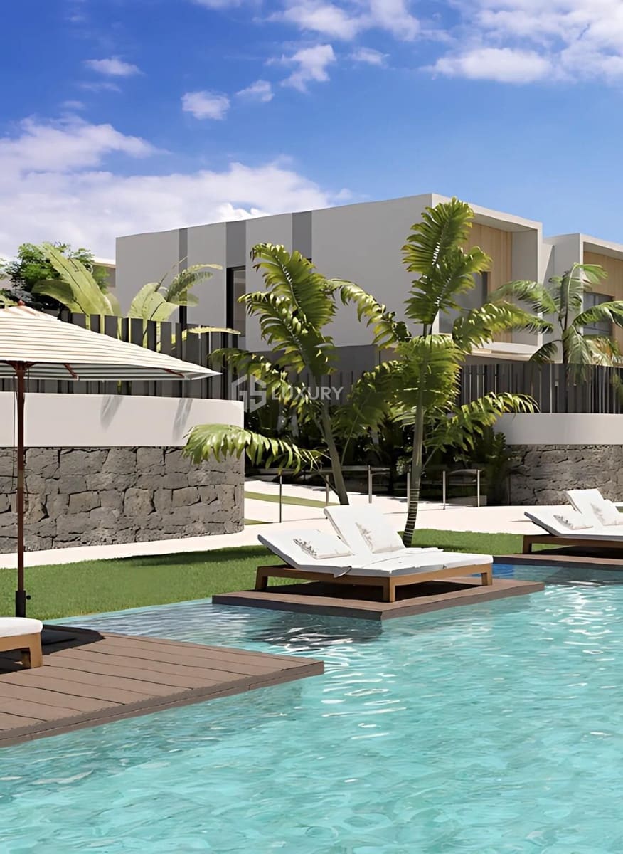 3 slaapkamer Villa te koop in San Bartolome de Tirajana met zwembad garage - € 799.000 (Ref: 9134652)