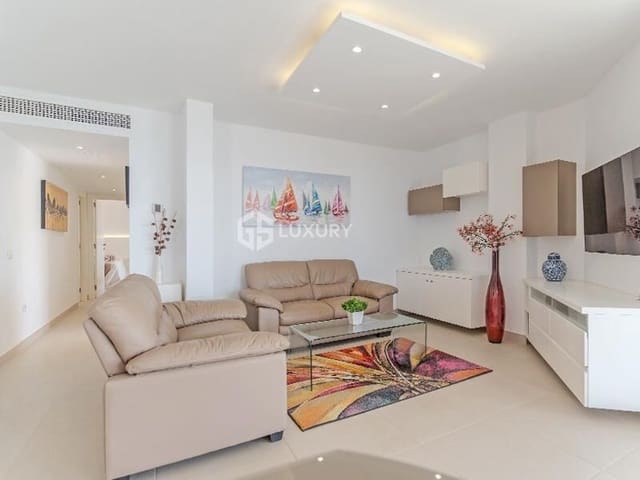 2 soveværelse Penthouse til salg i Playa de las Americas, Arona med swimmingpool - € 1.680.000 (Ref: 9137346)