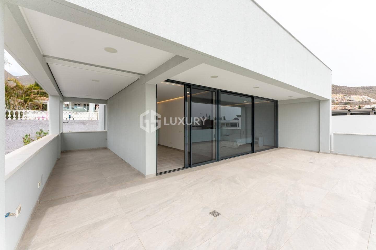 4 quarto Moradia para venda em El Madronal com piscina garagem - 1 850 000 € (Ref: 9143153)