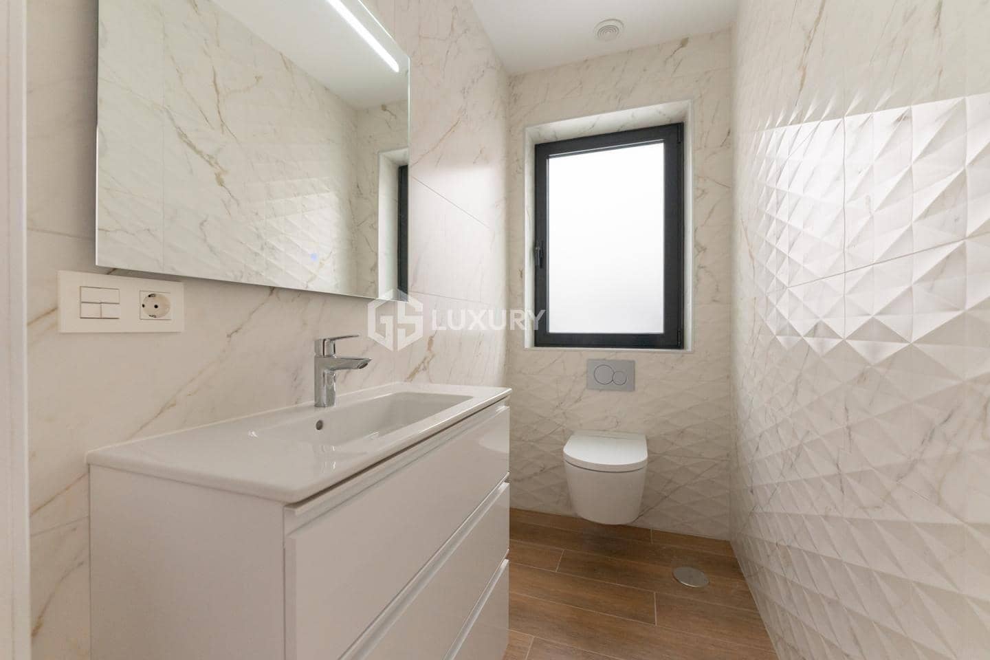 4 quarto Moradia para venda em El Madronal com piscina garagem - 1 850 000 € (Ref: 9143153)