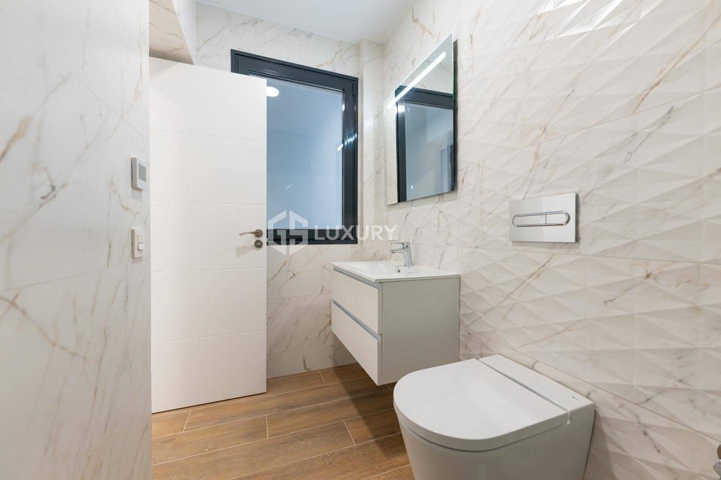 4 quarto Moradia para venda em El Madronal com piscina garagem - 1 850 000 € (Ref: 9143153)