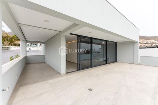 4 soveværelse Villa til salg i El Madroñal, Adeje med swimmingpool garage - € 1.850.000 (Ref: 9143153)