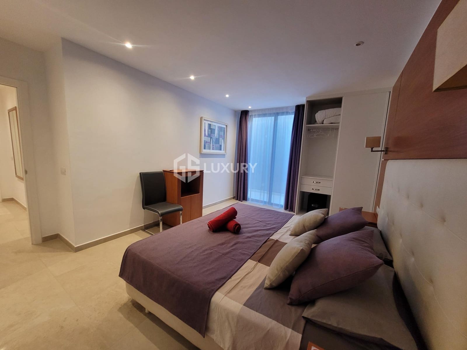 4 slaapkamer Villa te koop in Costa Adeje met zwembad garage - € 1.495.000 (Ref: 9143154)