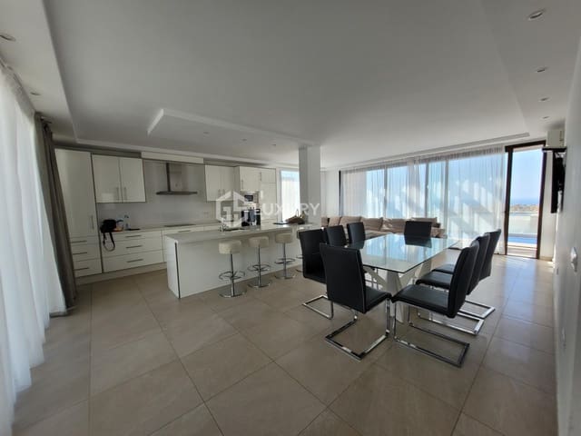 4 slaapkamer Villa te koop in Costa Adeje, Adeje met zwembad garage - € 1.495.000 (Ref: 9143154)