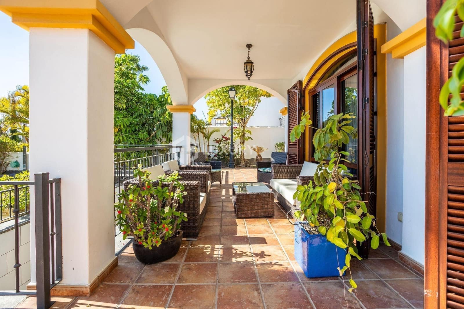 5 soverom Villa til salgs i El Madronal med svømmebasseng garasje - € 3 000 000 (Ref: 9143155)